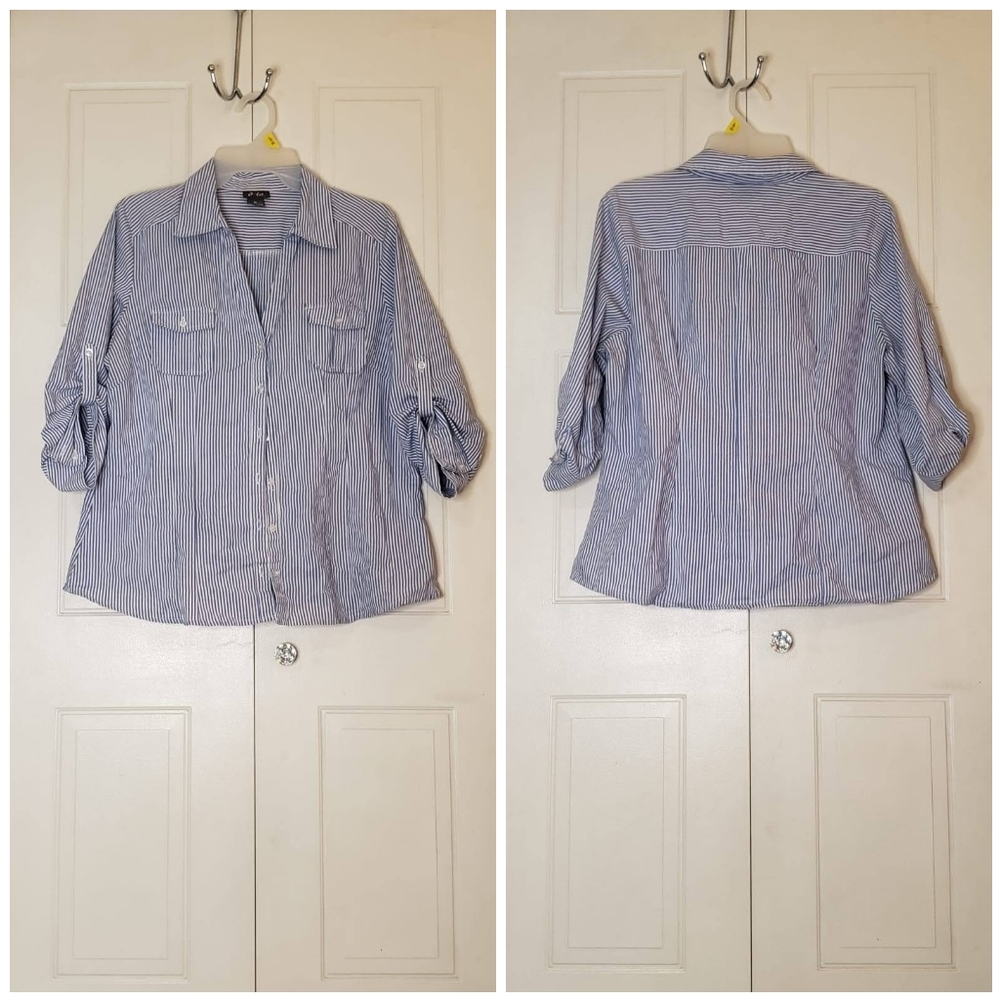 Dots - XL - Blue & White Striped Shirt